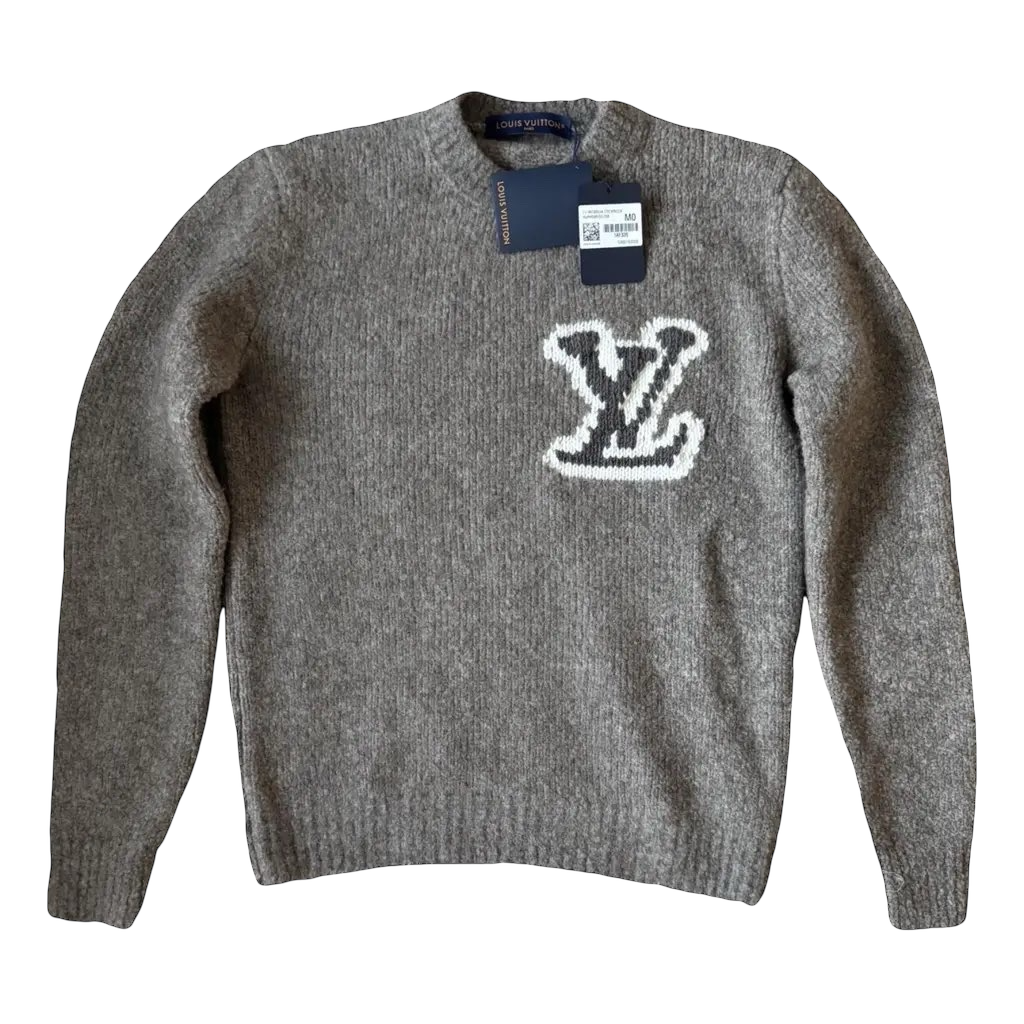 Lv sweater