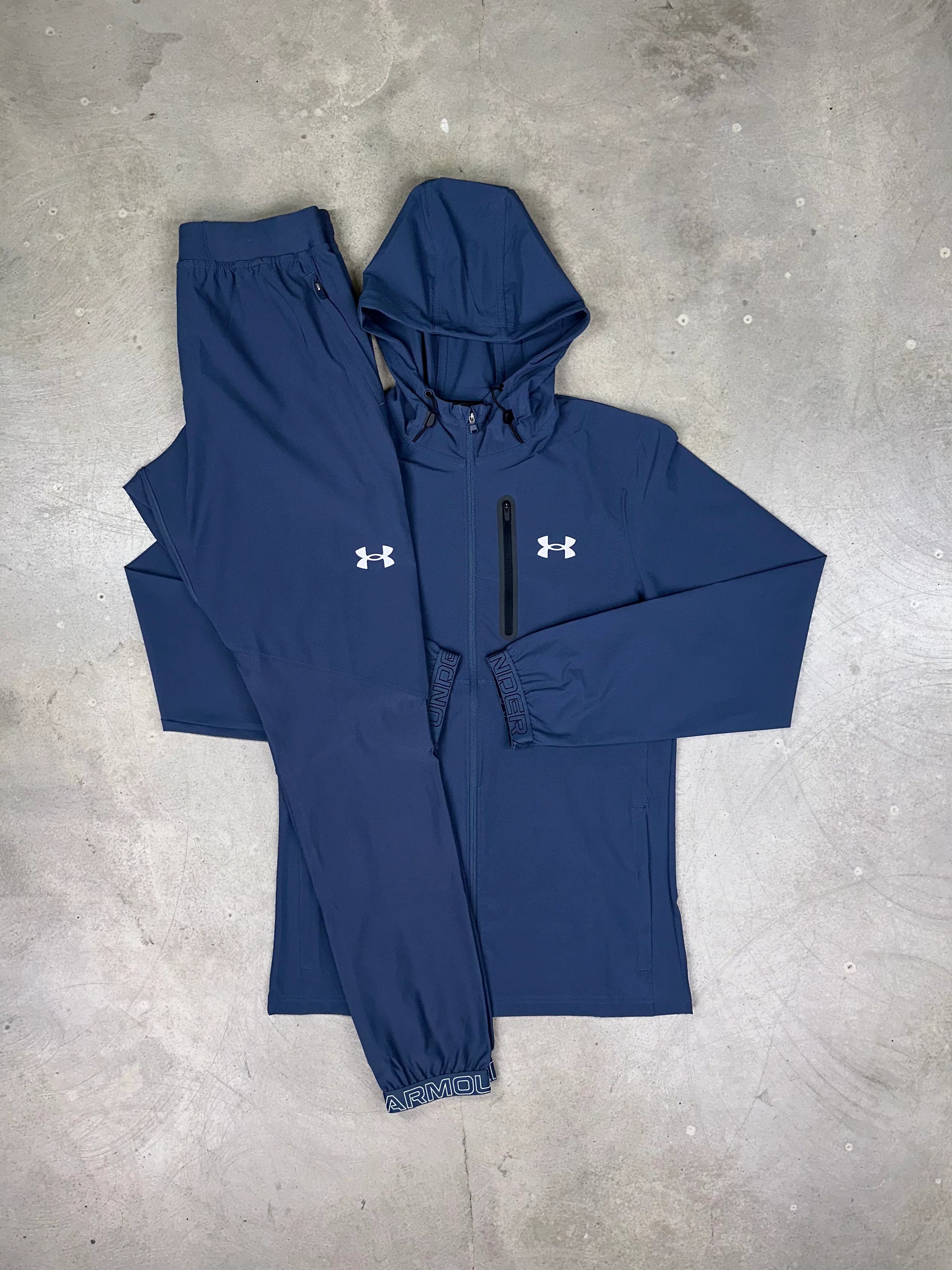 Under Armour Windbreaker